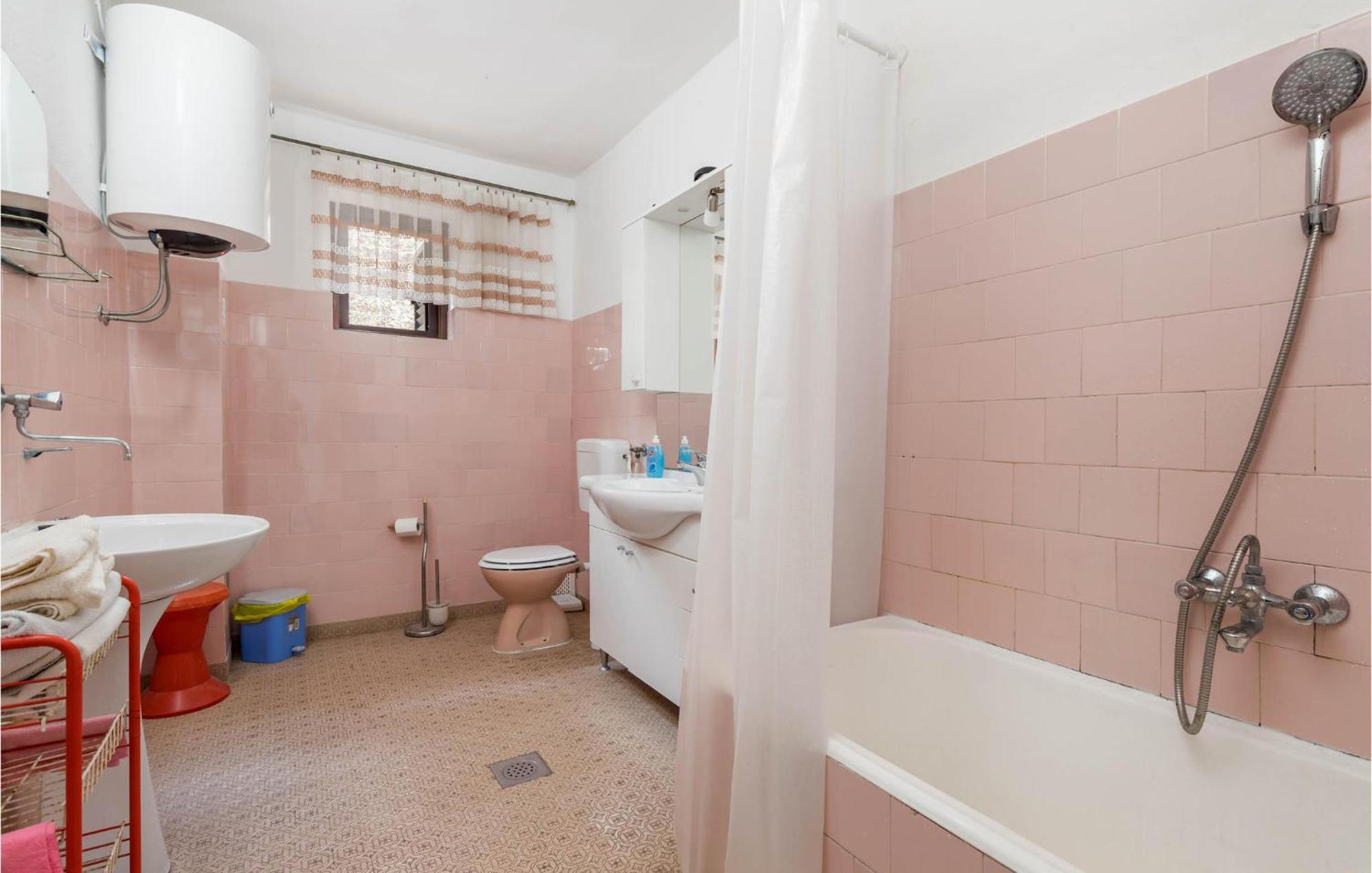 Nice Apartment In Bosana-Pag With Wifi Šimuni Kültér fotó