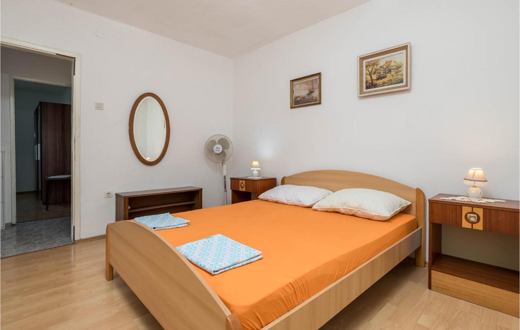Nice Apartment In Bosana-Pag With Wifi Šimuni Kültér fotó
