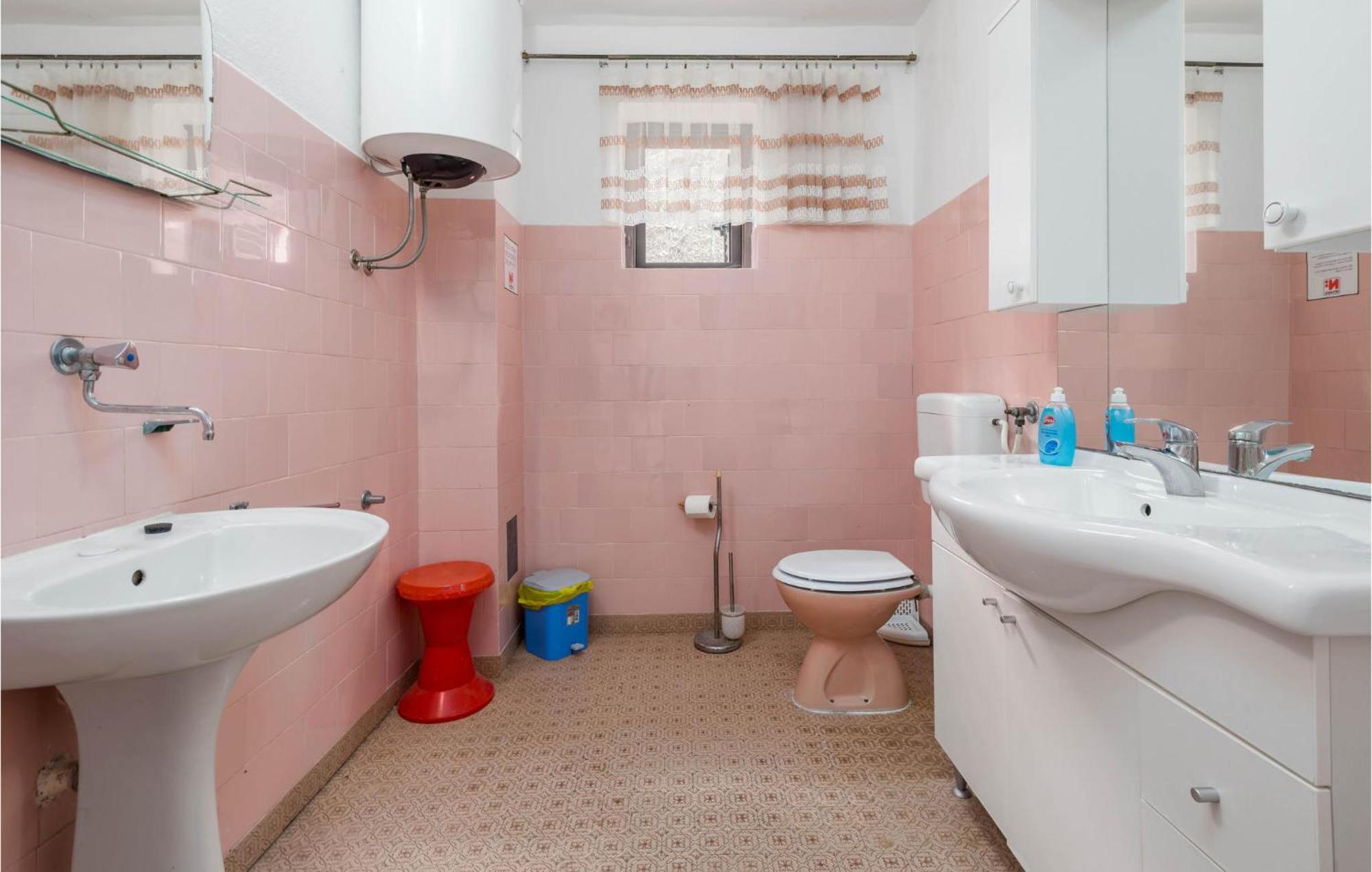 Nice Apartment In Bosana-Pag With Wifi Šimuni Kültér fotó