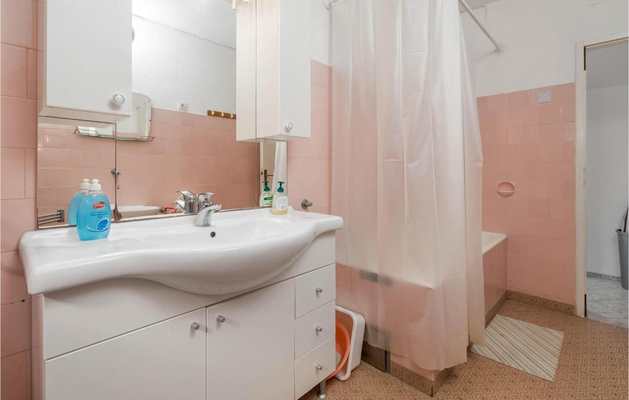 Nice Apartment In Bosana-Pag With Wifi Šimuni Kültér fotó
